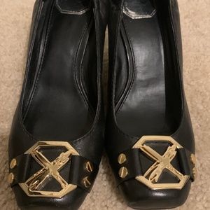 Black leather wedge shoe